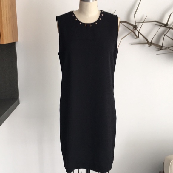 EUC Zara Women’s Black Shift w/ Gold Grommets 🔥🔥 - Picture 2 of 7